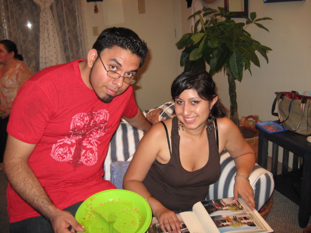 617x456 pixels (115K)